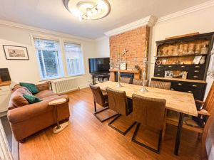 Photo 17- click for photo gallery